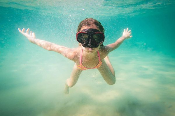 Où trouver les meilleures expériences de snorkeling dans les îles Fidji?
